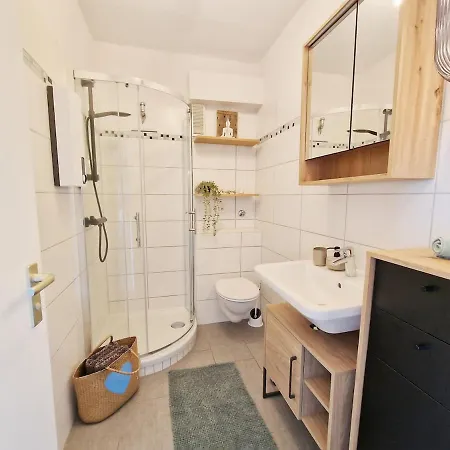 Lägenhet Moderne Mit Grossem Balkon Und Weitblick *